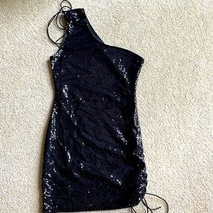 Black sequins party dress